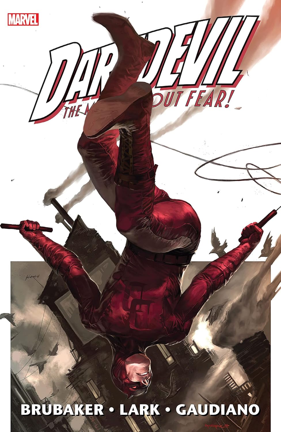 DAREDEVIL BY BRUBAKER & LAROCCA OMNIBUS VOLUME 1